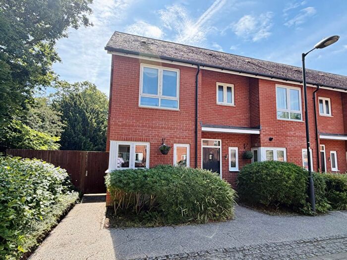 3 Bedroom End Terrace House For Sale In Ruttle Close, Cholsey, OX10