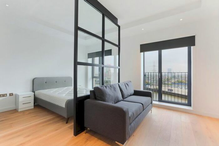 Studio To Rent In Grantham House, London City Island, E14