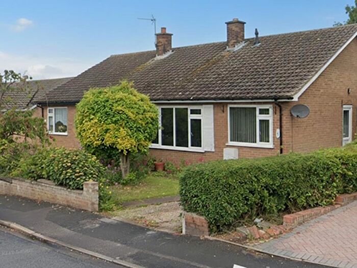 2 Bedroom Property To Rent In Bed Semi-Detached Bungalow, Viking Road, Bridlington, YO16