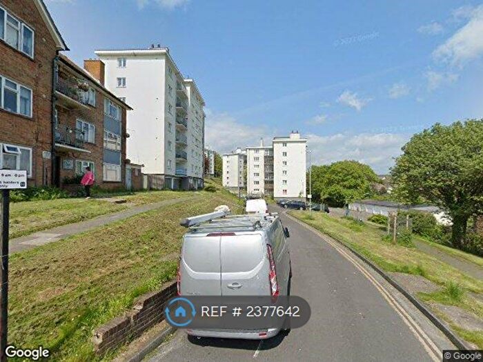 2 Bedroom Flat To Rent In Bowring Way, Brighton, BN2