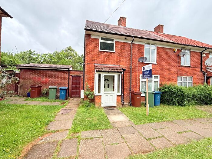 3 Bedroom Semi-Detached House To Rent In Westbere Drive, Stanmore, HA7