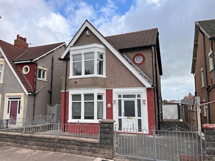 3 Bedroom Detached House For Sale In Albert Road, Morecambe, LA4