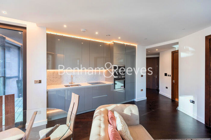 2 Bedroom Apartment To Rent In Charles Clowes Walk, London, SW11