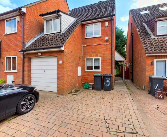 2 Bedroom End Of Terrace House To Rent In Mill Close, Biggleswade, Beds, SG18