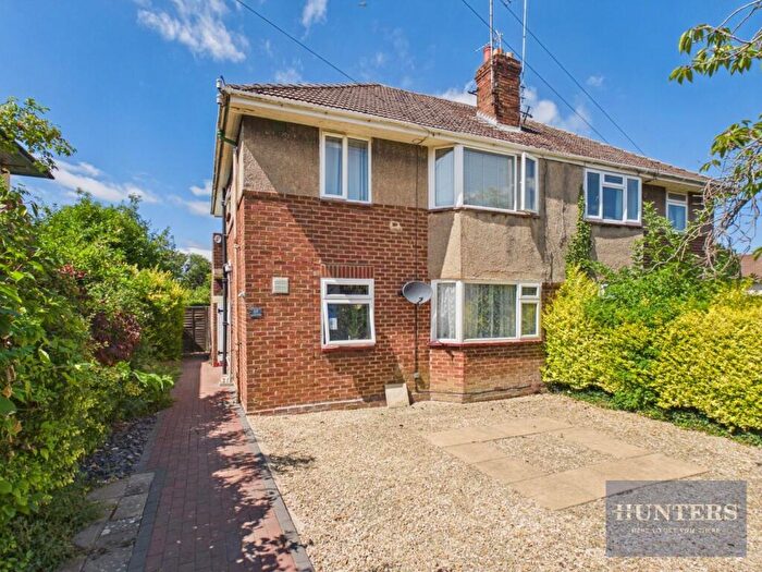 2 Bedroom Maisonette For Sale In Orchard Avenue, Cheltenham, GL51