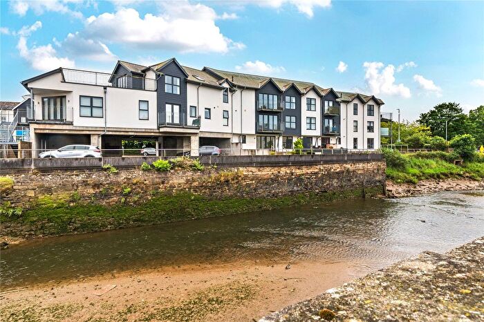 3 Bedroom Flat For Sale In North Walk, Barnstaple, Devon, EX31
