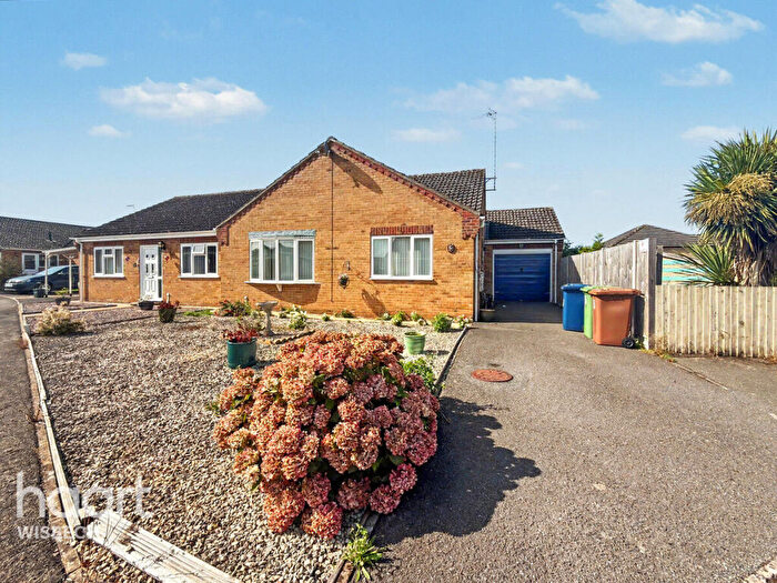 2 Bedroom Semi-Detached Bungalow For Sale In Donington Park, Leverington, PE13