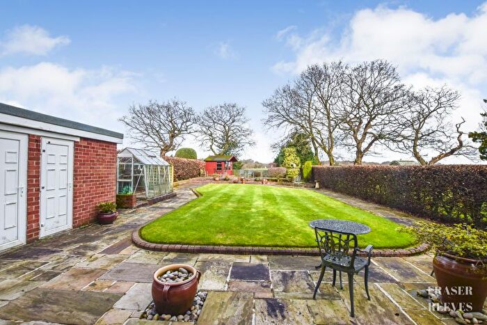 3 Bedroom Detached House For Sale In Castle Hill, Newton-Le-Willows, WA12