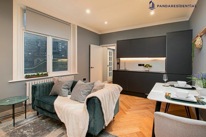 1 Bedroom Flat To Rent In Kenway Road, London, SW5