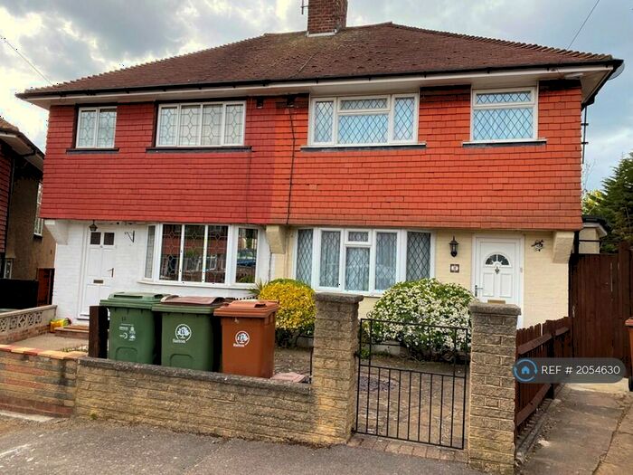 3 Bedroom Semi-Detached House To Rent In Avon Close, Sutton, SM1