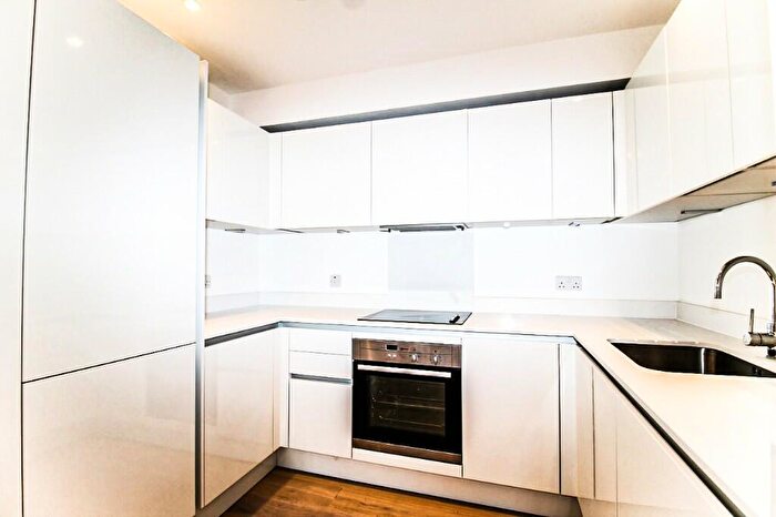 1 Bedroom Apartment To Rent In Dod Street, London, E14