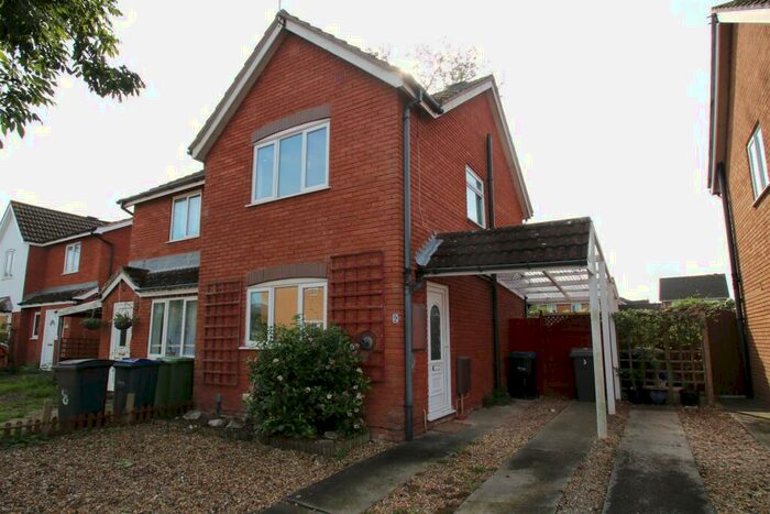 2 Bedroom Semi-Detached House To Rent In Stuart Close, Hilperton, Trowbridge, BA14