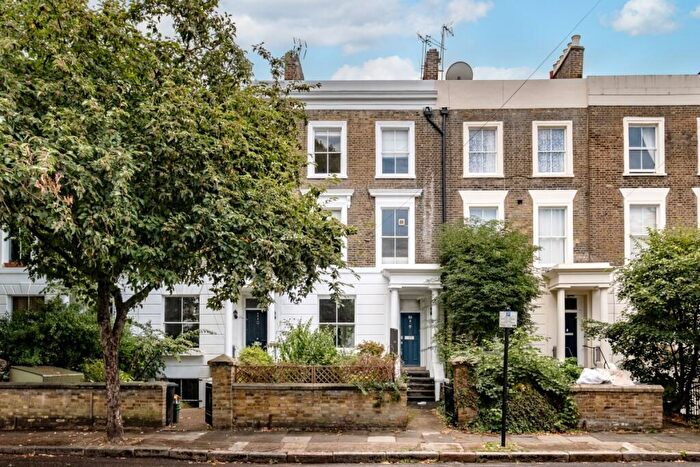 3 Bedroom Terraced House To Rent In Morton Road London, N1