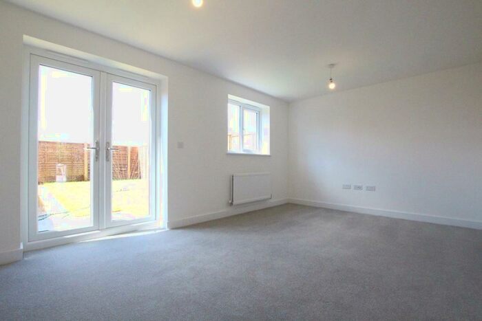 3 Bedroom Terraced House To Rent In Velthouse Close, Gloucester, GL2