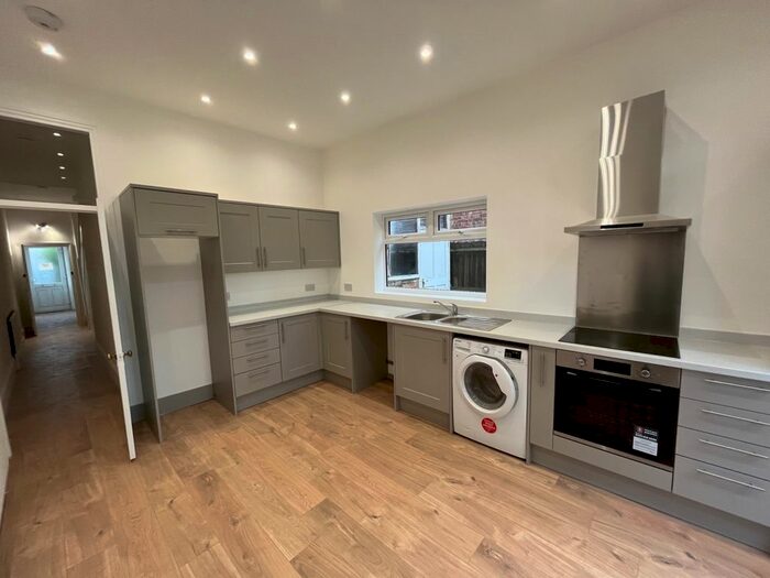 4 Bedroom Terraced House To Rent In Bittacy Hill, Mill Hill East, NW7