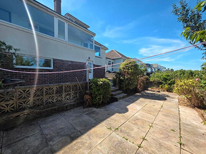 3 Bedroom Flat To Rent In Lower Rea Road, Devon, TQ5