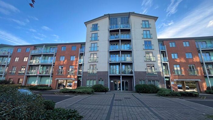 1 Bedroom Flat To Rent In Worsdell Drive, Gateshead, NE8