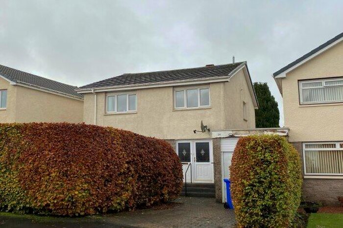 4 Bedroom Property To Rent In Braemar Grove, Dunblane, FK15