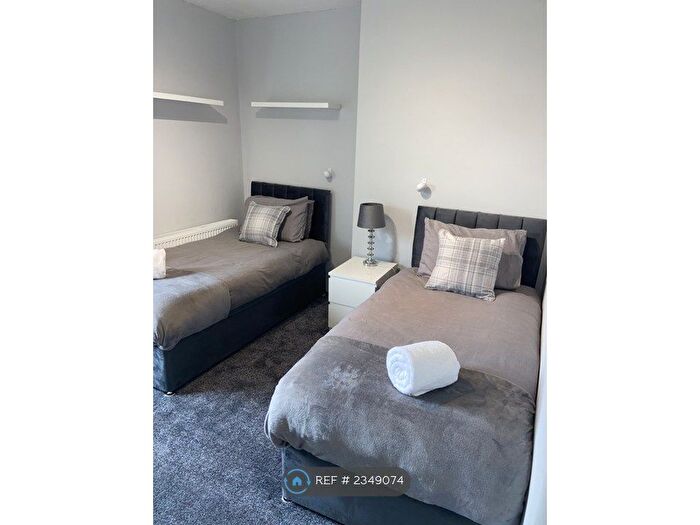 2 Bedroom Detached House To Rent In Fauldshead Road, Glasgow, PA4