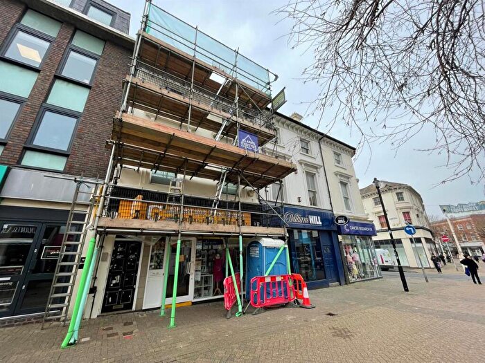 2 Bedroom Flat To Rent In Terminus Road, Eastbourne, BN21