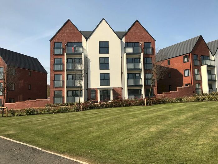 2 Bedroom Flat To Rent In Fairfields, Milton Keynes, MK11