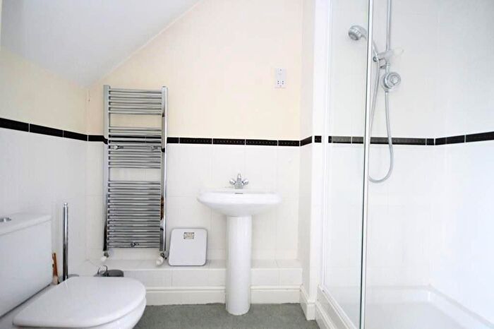 3 Bedroom Terraced House For Sale In Springvale Close, Great Bookham, KT23