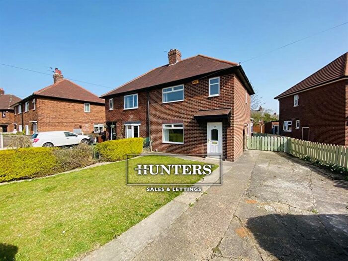 3 Bedroom Semi Detached House For Sale In Woodhouse Crescent, Normanton, WF6