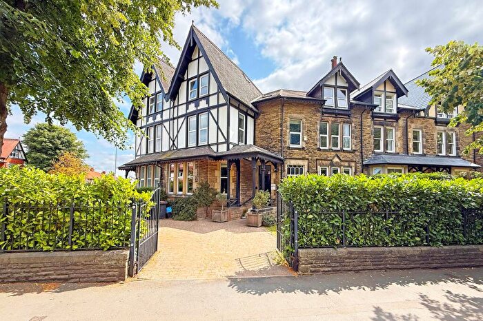 6 Bedroom House For Sale In Lancaster Park Road, Harrogate, HG2
