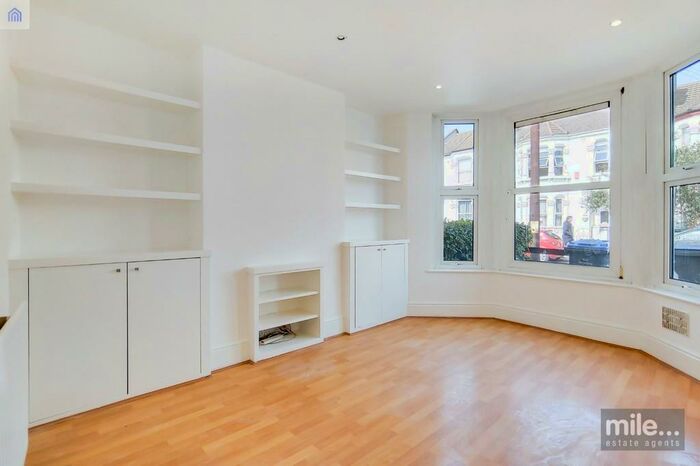 2 Bedroom Flat To Rent In Mortimer Road, Kensal Rise, NW10