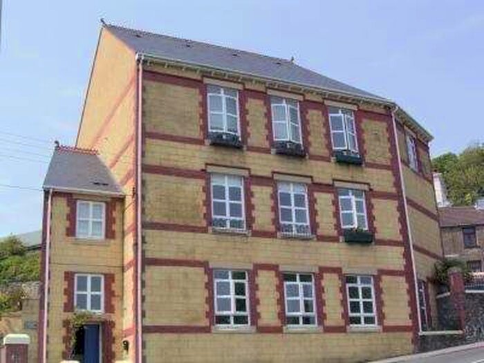2 Bedroom Apartment To Rent In 2 Zoar Court, High Street, Llantrisant, CF72