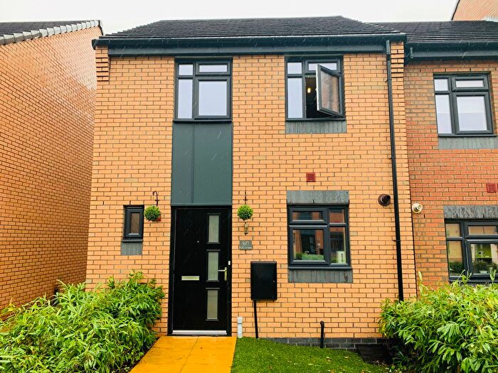 3 Bedroom Property To Rent In Kiln View, Stoke-On-Trent, ST1