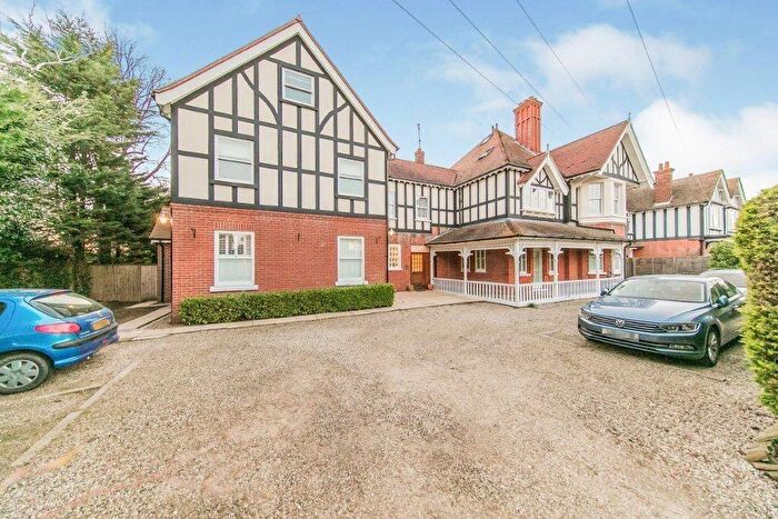 2 Bedroom Apartment To Rent In Flat, Trafalgar House, Fourth Avenue, Frinton-on-Sea, CO13
