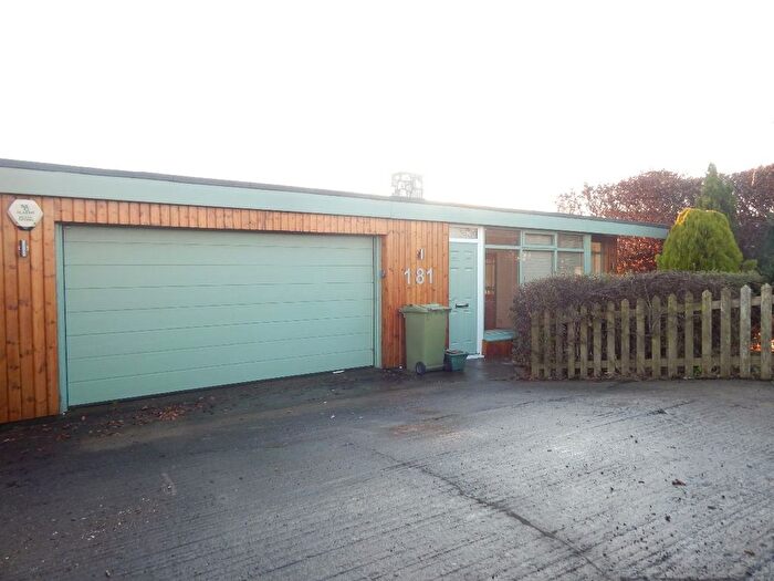 3 Bedroom Detached House To Rent In Foxroyd Lane, Dewsbury, WF12