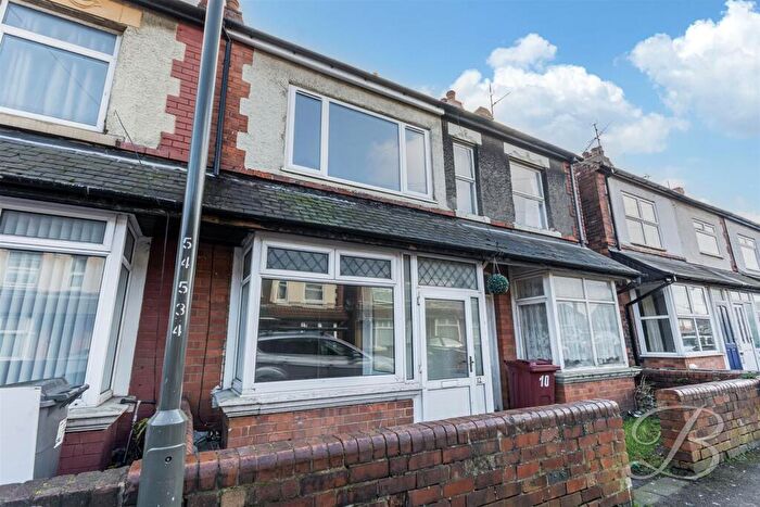 3 Bedroom Terraced House For Sale In Eland Road, Langwith Junction, Mansfield, NG20