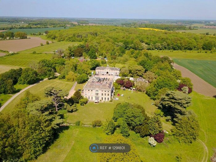 2 Bedroom Flat To Rent In Glevering Park, Hacheston, Woodbridge IP13