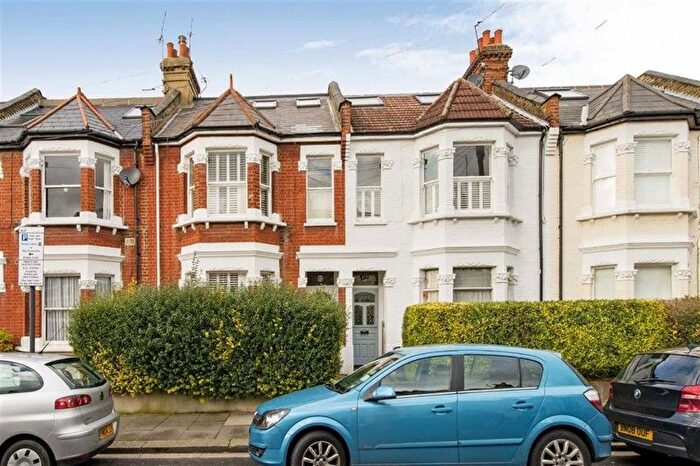 2 Bedroom Maisonette To Rent In Langthorne Street, Fulham, London, SW6