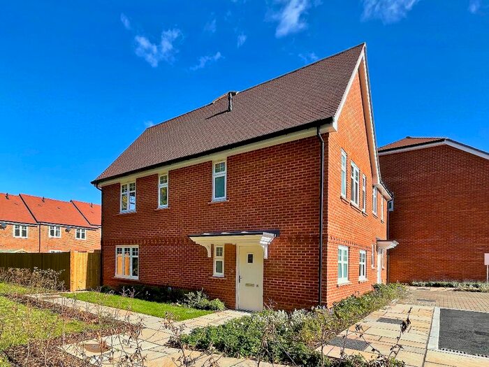 3 Bedroom Semi-Detached House To Rent In The Hedgerows, Crookham Village, Fleet, GU51