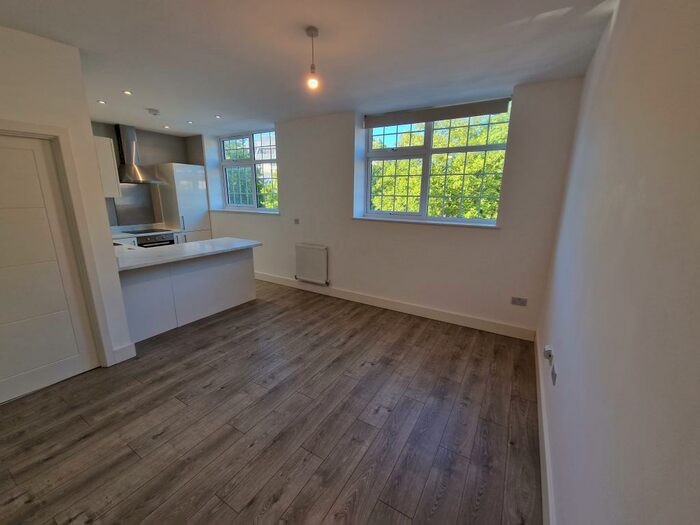 1 Bedroom Apartment To Rent In Barker Road, Maidstone, ME16