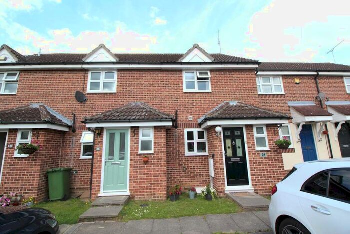 2 Bedroom Terraced House To Rent In Sussex Way, Billericay, CM12
