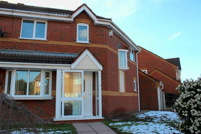 3 Bedroom Semi-Detached House To Rent In Hellier Avenue, Tipton, DY4