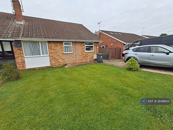 3 Bedroom Bungalow To Rent In St Marys Close, Peterborough, PE6