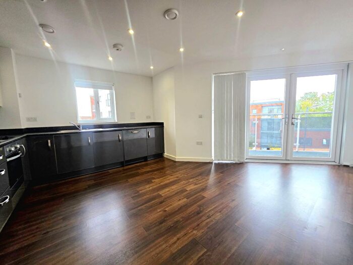 1 Bedroom Flat To Rent In High Street, Wealdstone, Harrow, HA3