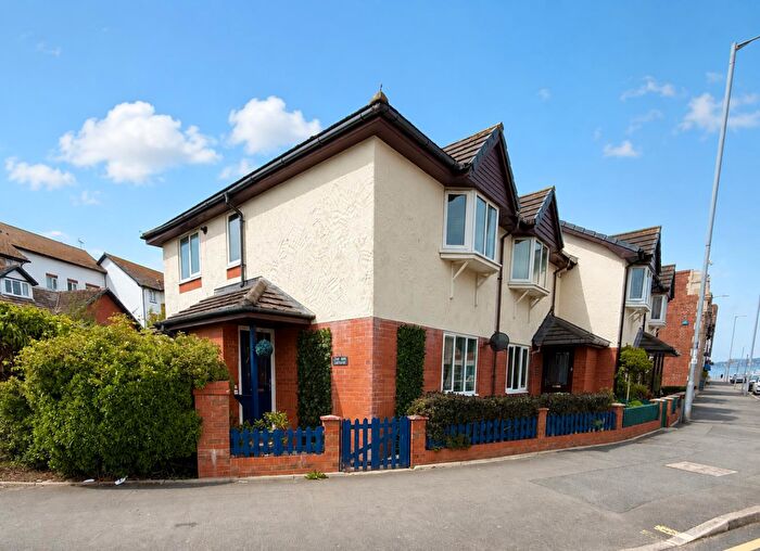 2 Bedroom House For Sale In Penrhyn Avenue, Rhos On Sea, LL28
