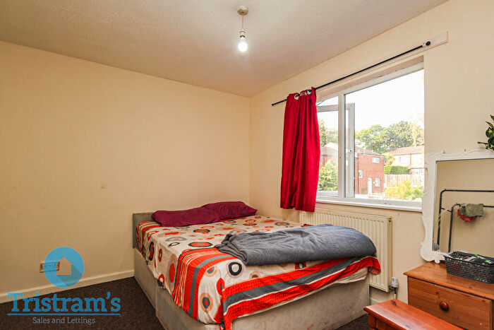 3 Bedroom End Of Terrace House For Sale In Bourne Close, Beeston, NG9