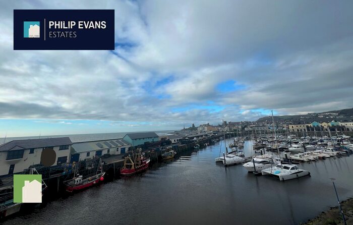 1 Bedroom Flat To Rent In Y Lanfa, Aberystwyth, SY23