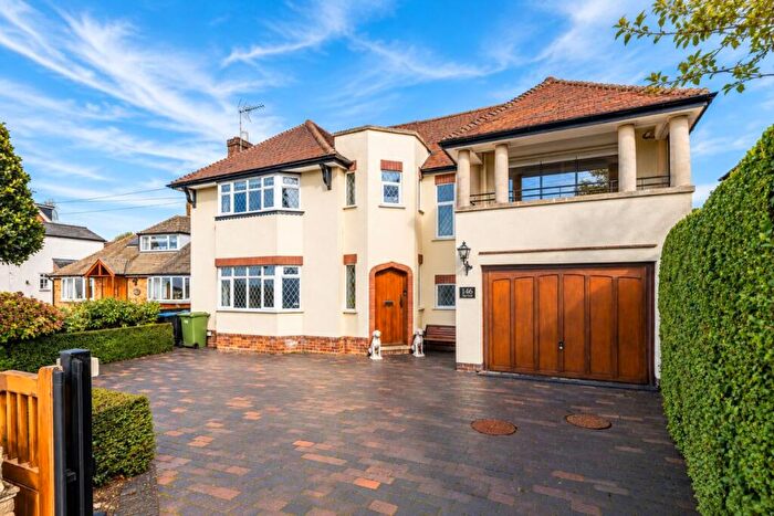 4 Bedroom Detached House For Sale In Weston Road, Olney, MK46