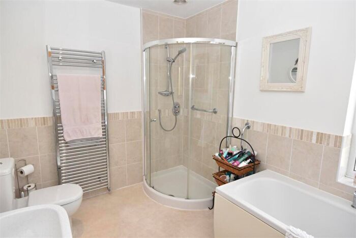 4 Bedroom Detached House For Sale In Greengate, Syerston, Newark, NG23