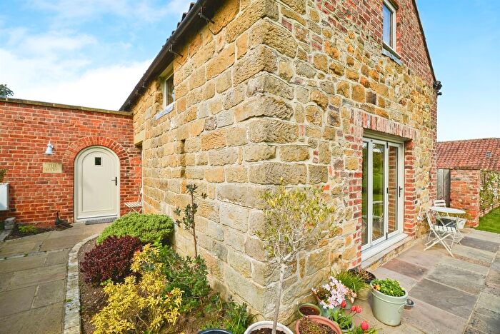 4 Bedroom Barn Conversion For Sale In Campion Lane, Hutton Rudby, Yarm, TS15