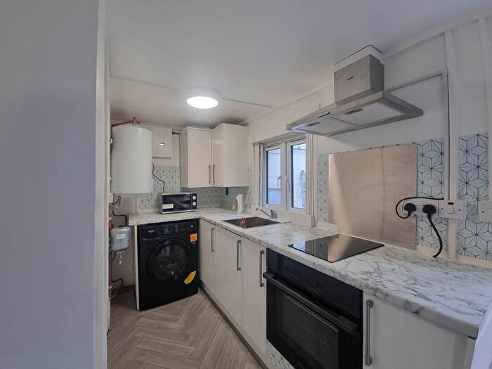 Studio To Rent In Philip Lane, Tottenham, N15