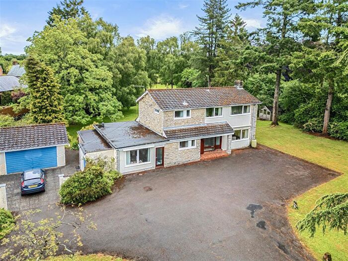 4 Bedroom Detached House For Sale In The Hollow, Child Okeford, Blandford Forum, DT11